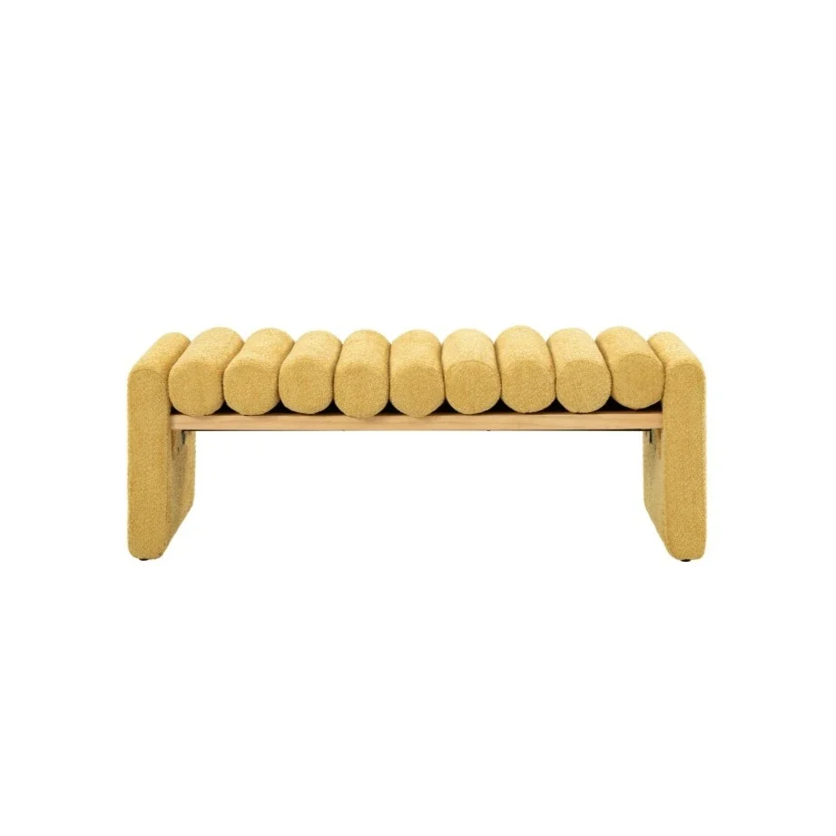 Alexia Bench