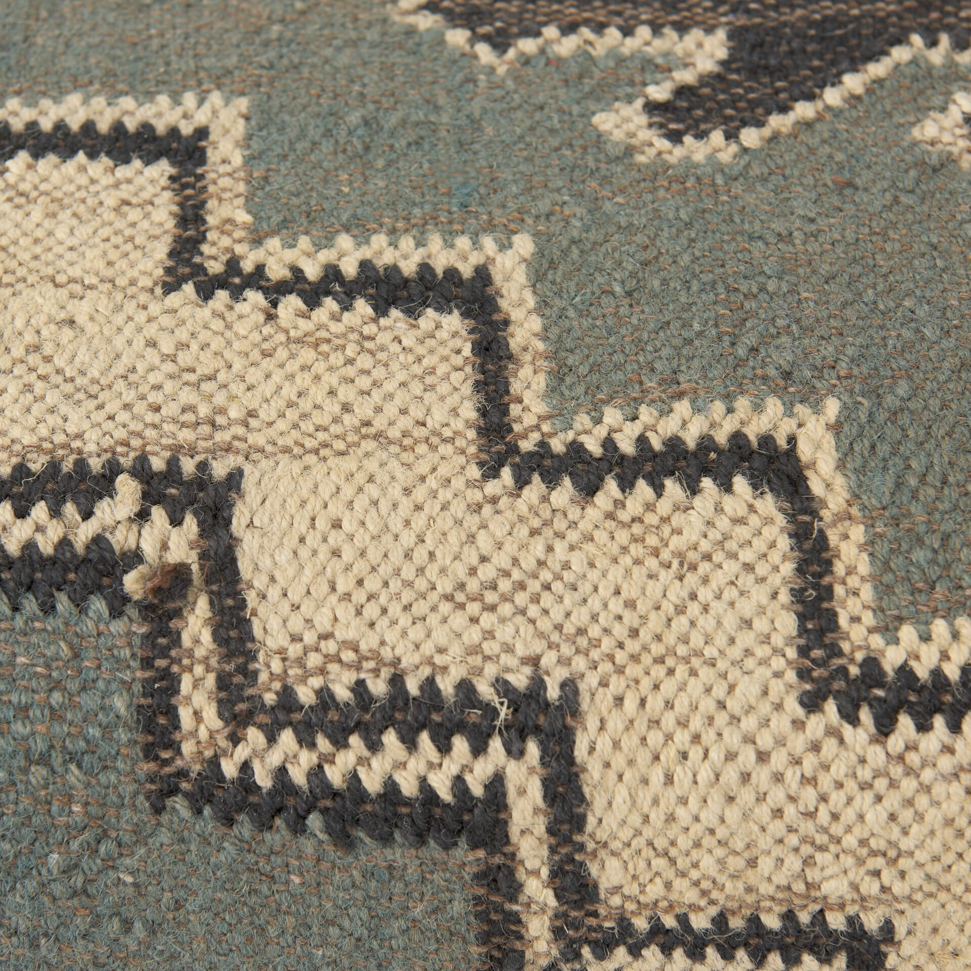 Avery Bench - Image 5