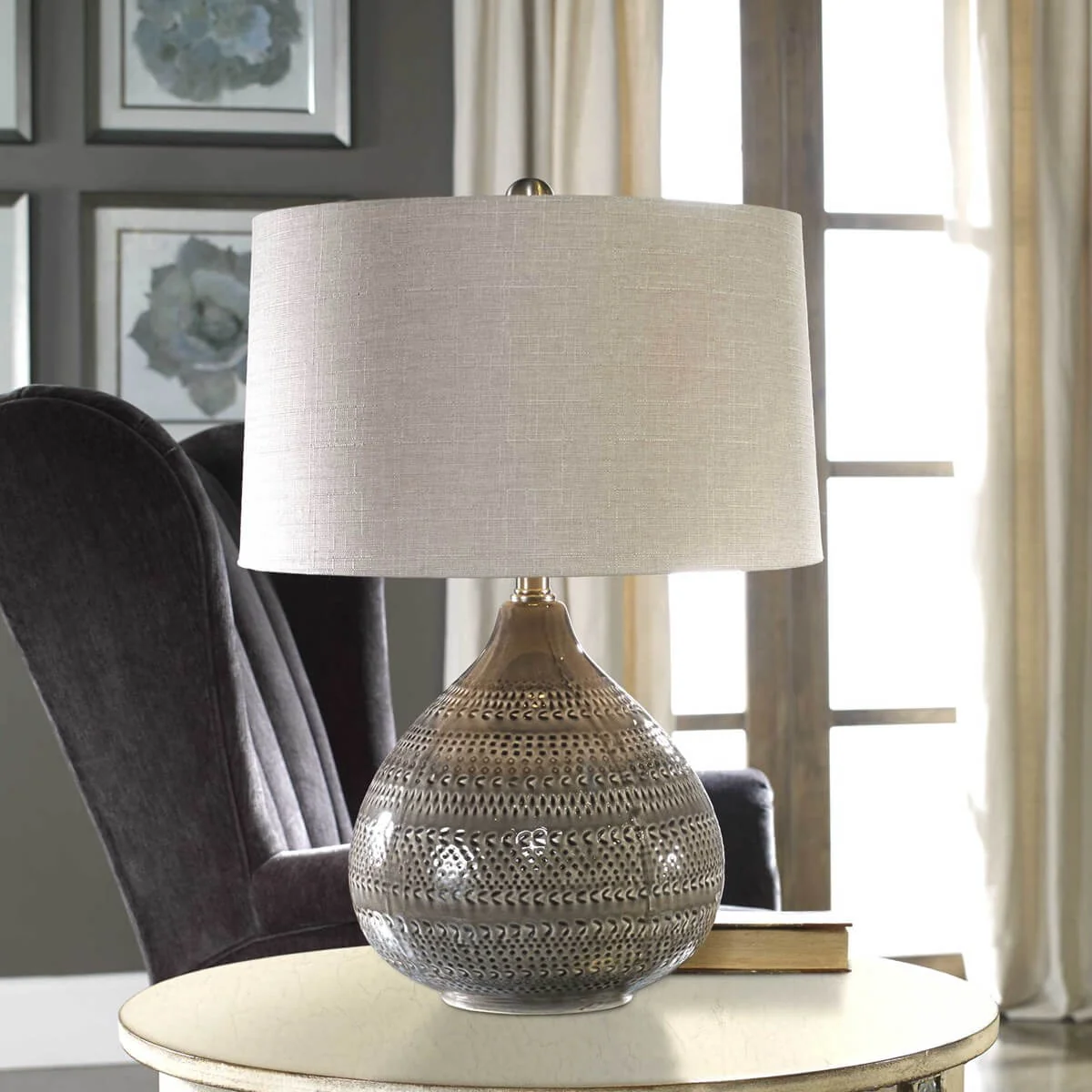 Batova Table Lamp - Image 2