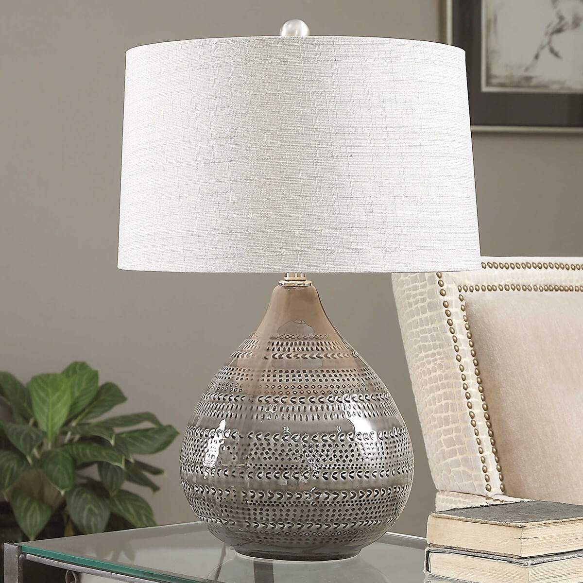 Batova Table Lamp - Image 3