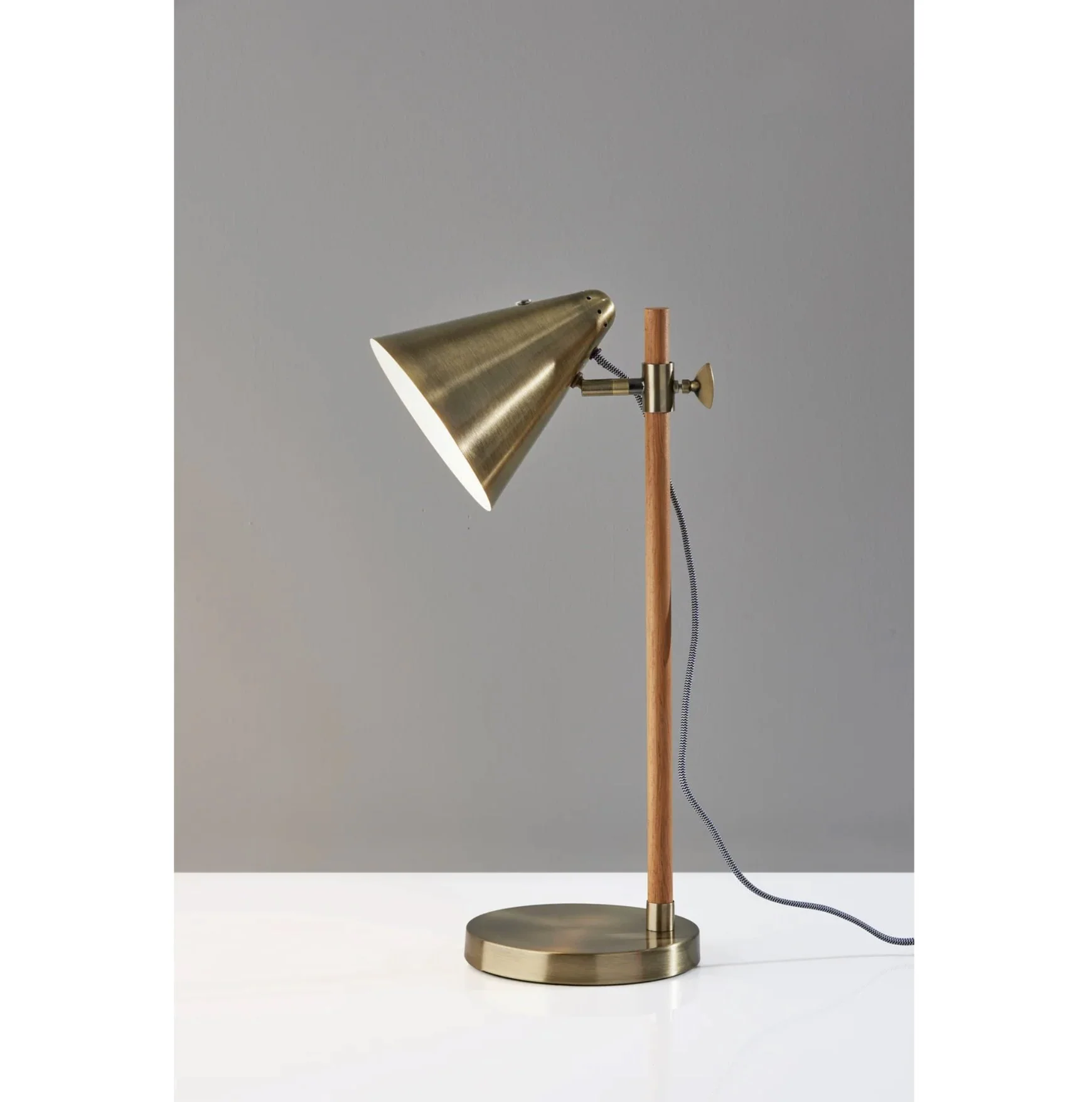 Bryn Desk Lamp - Image 3