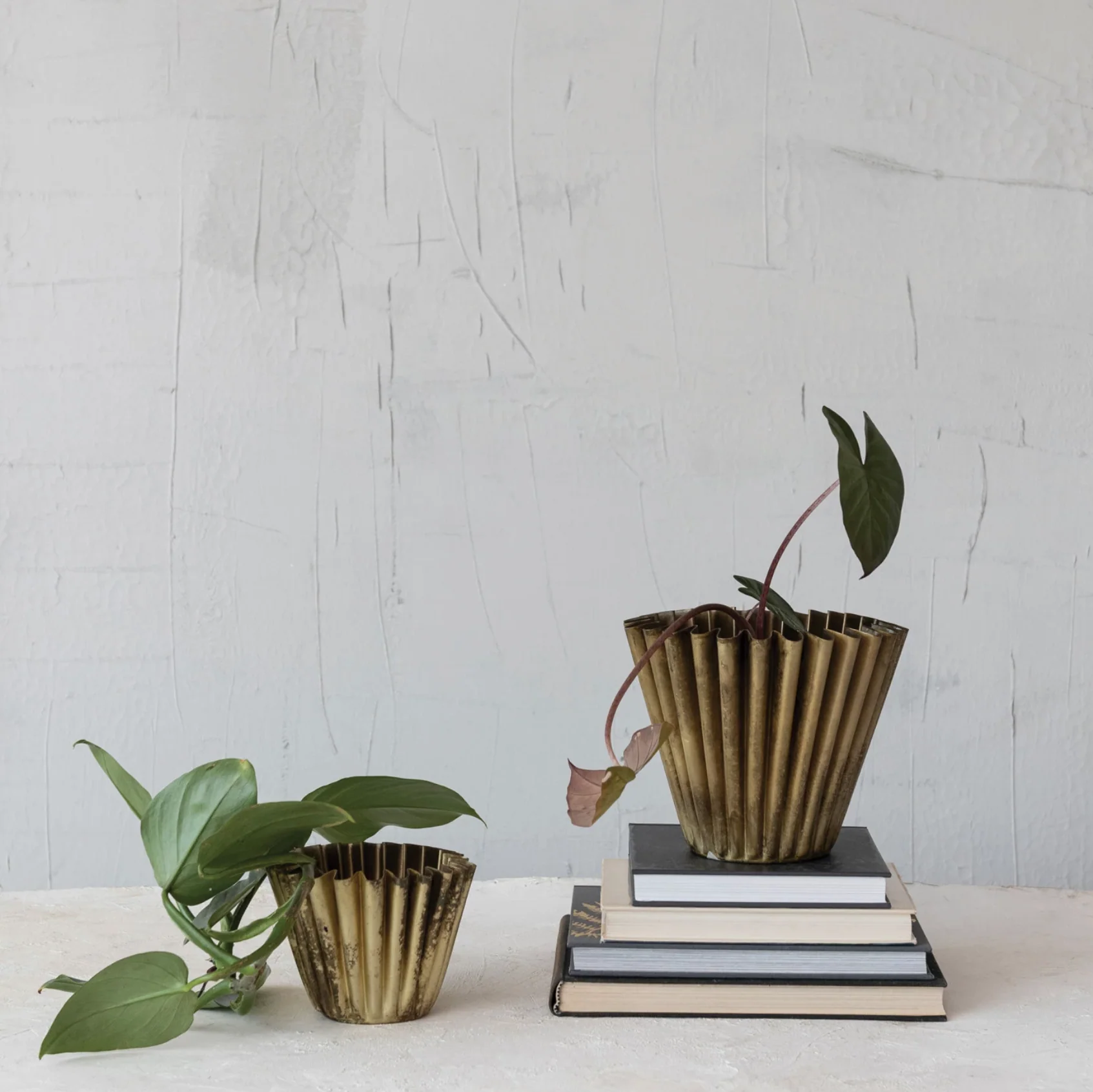 Fluted Metal Planter - Image 2