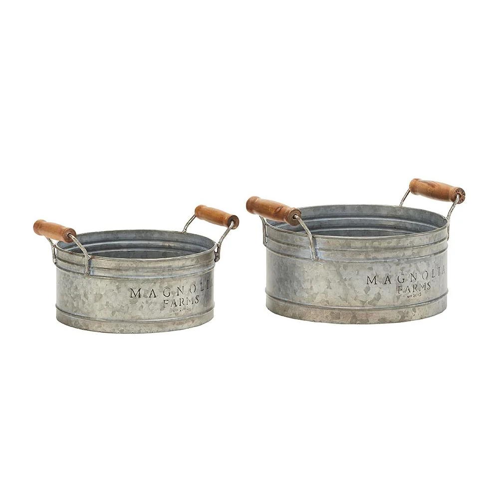 Gathering Pans