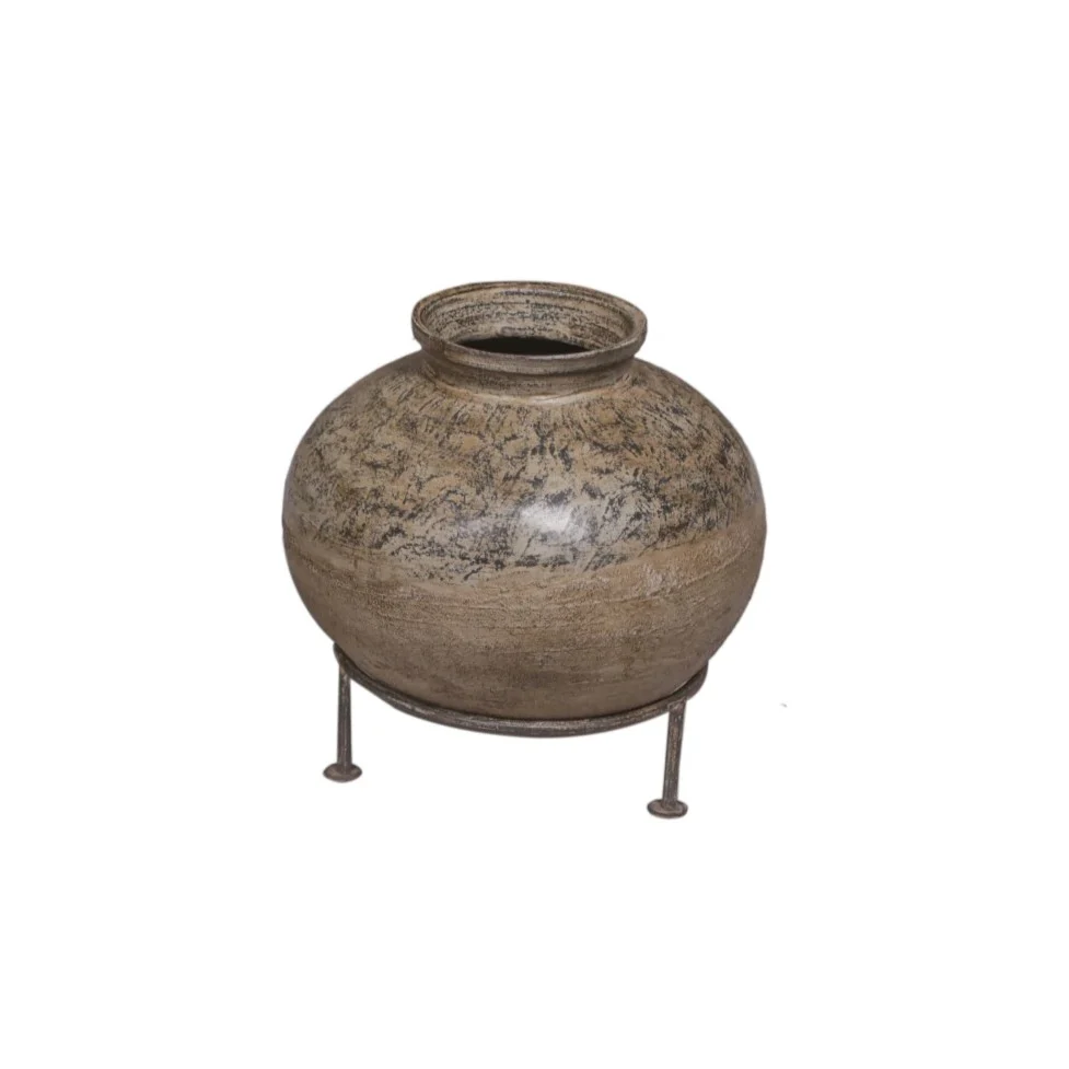 Handmade Clay Pot with Iron Stand - Image 3