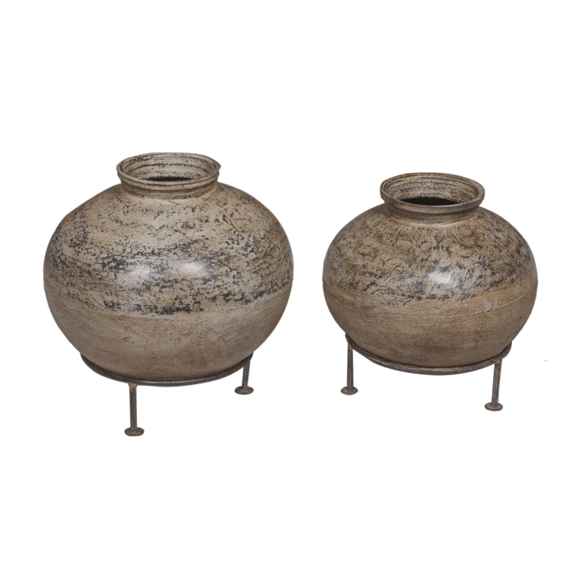 Handmade Clay Pot with Iron Stand - Image 4