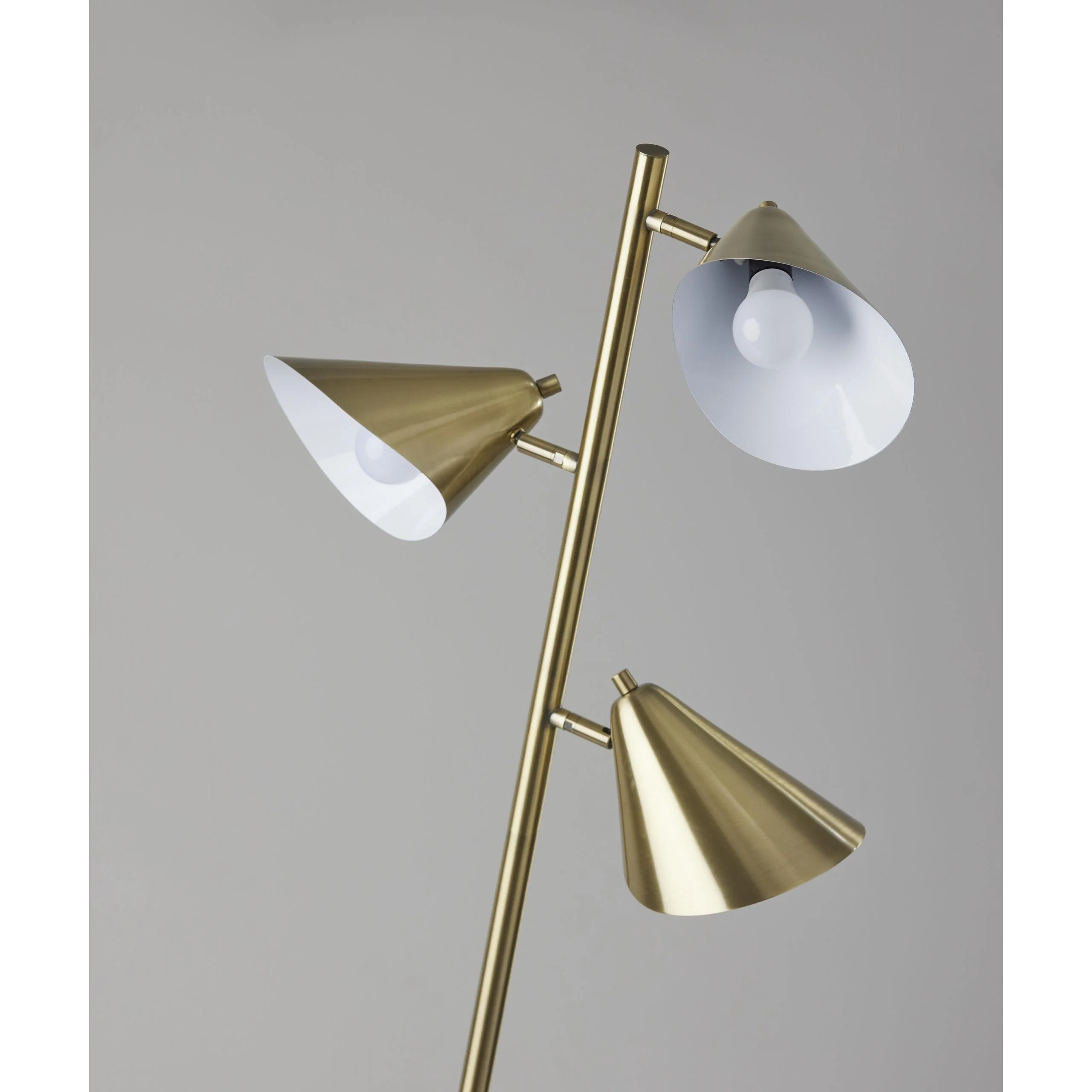 Hawthorne Tree Lamp - Image 3