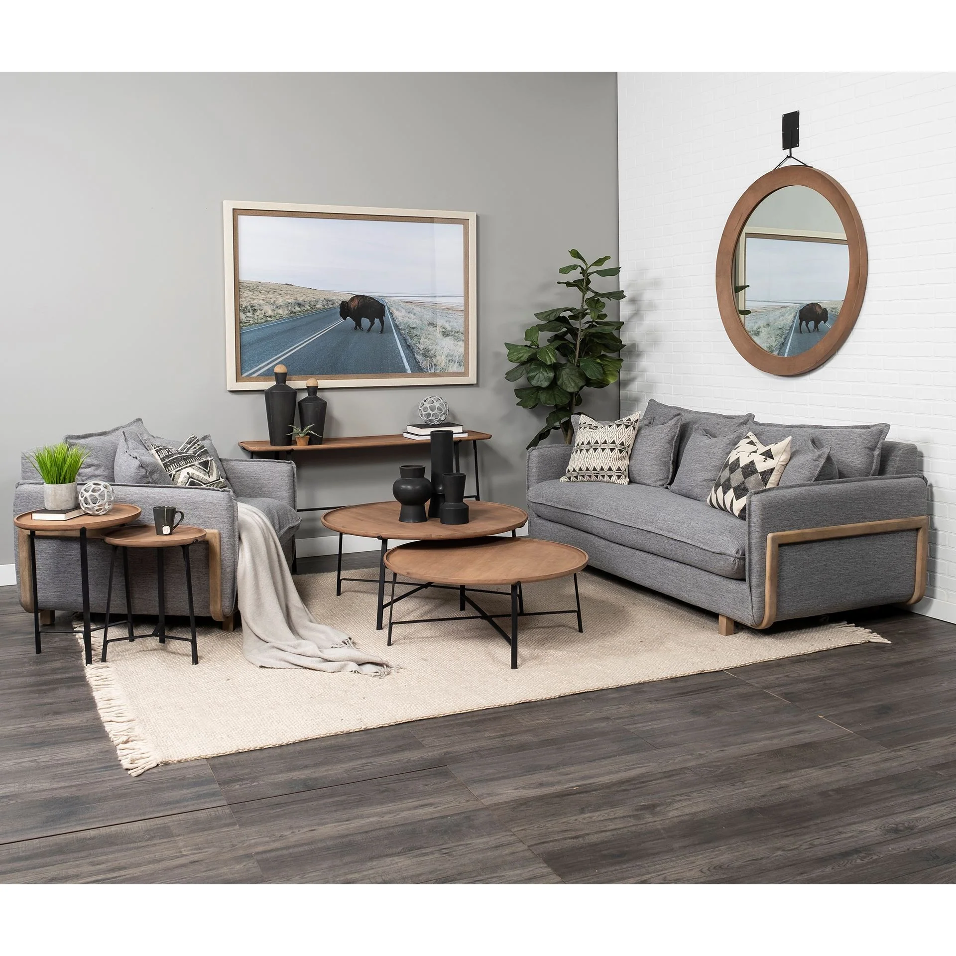 Helios II Console Table - Image 9