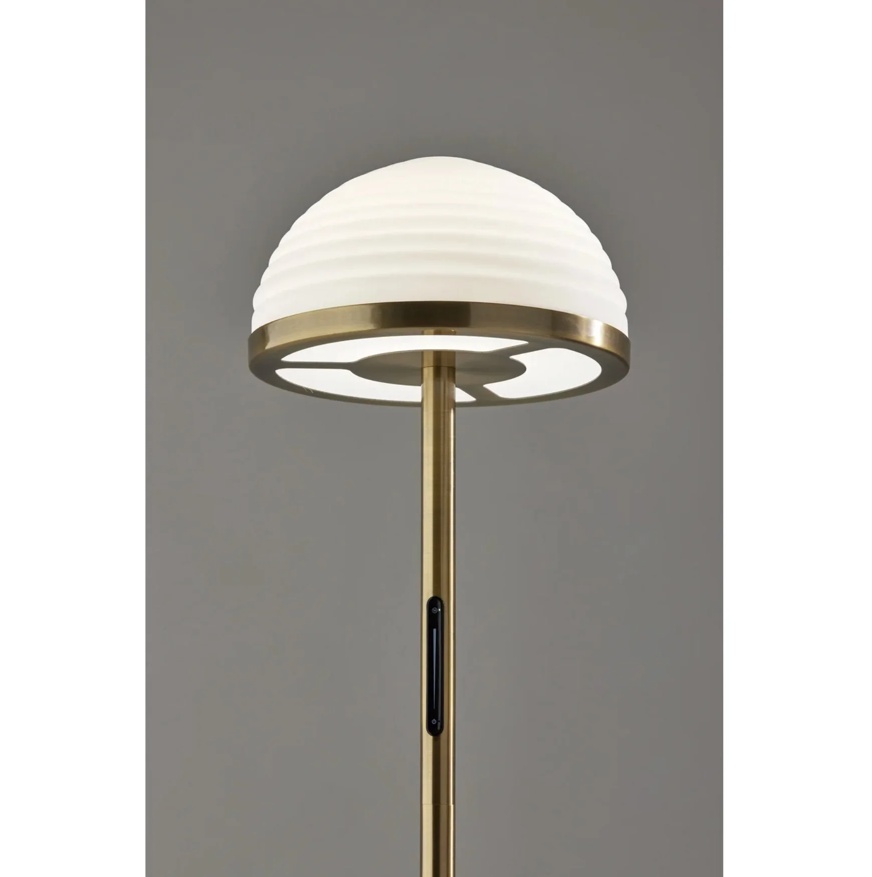 Juliana LED Floor Lamp - Image 3