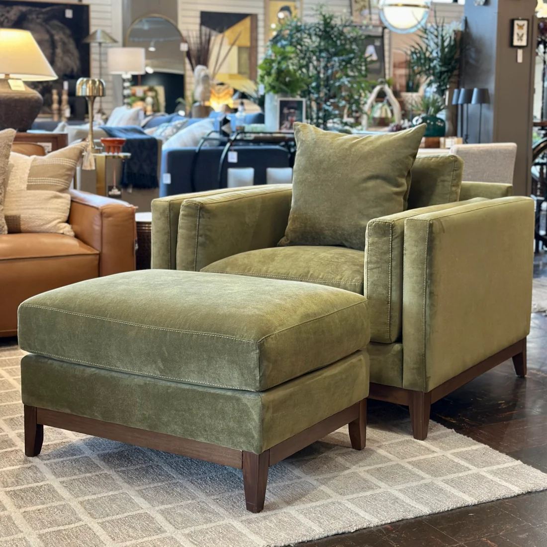 Kelsey Arm Chair - Image 2