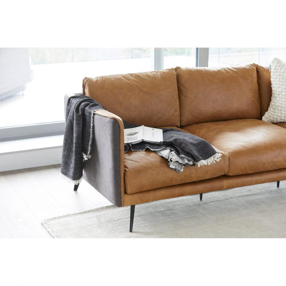 Messina Leather Sofa - Image 8