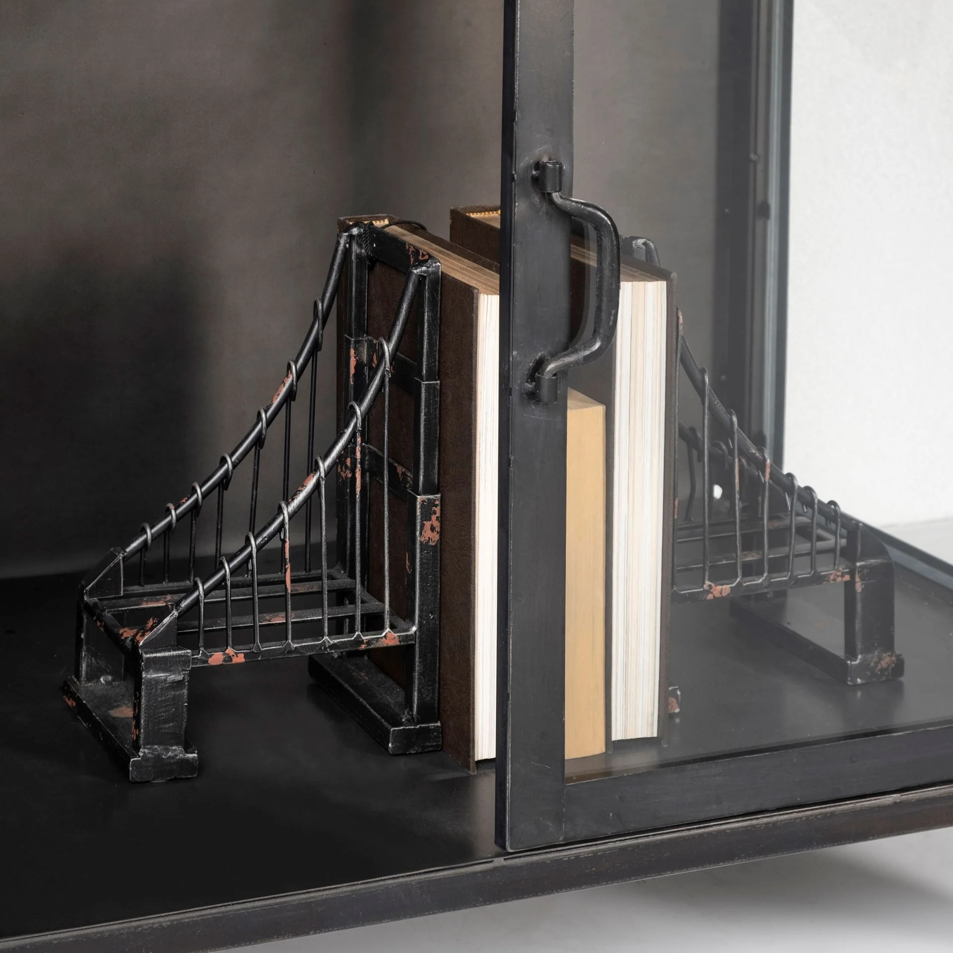 Pender Display Cabinet - Image 9