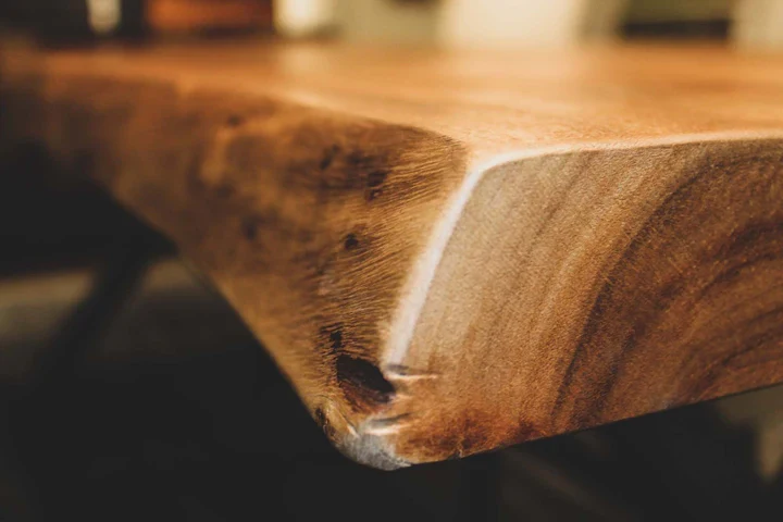 Restore Dining Table in Solid Acacia - Image 4