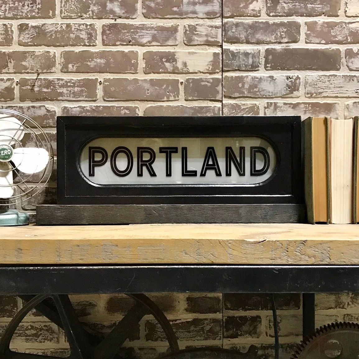 Vintage Style Light Up Portland Sign - Image 4