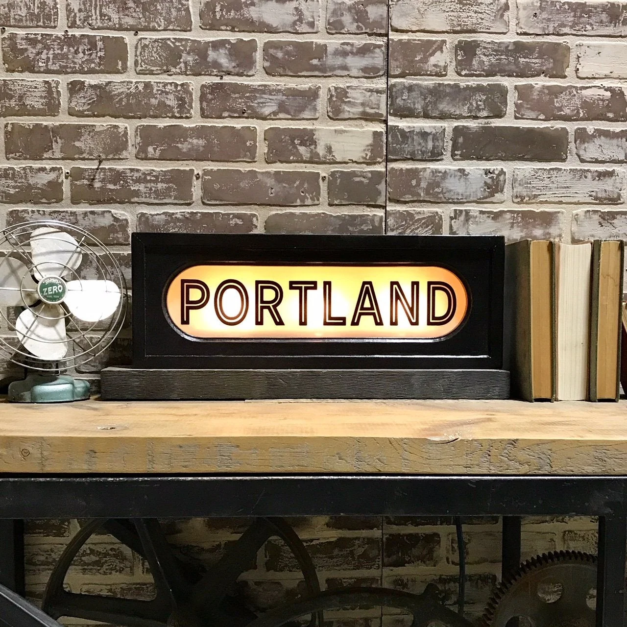 Vintage Style Light Up Signs - Image 7